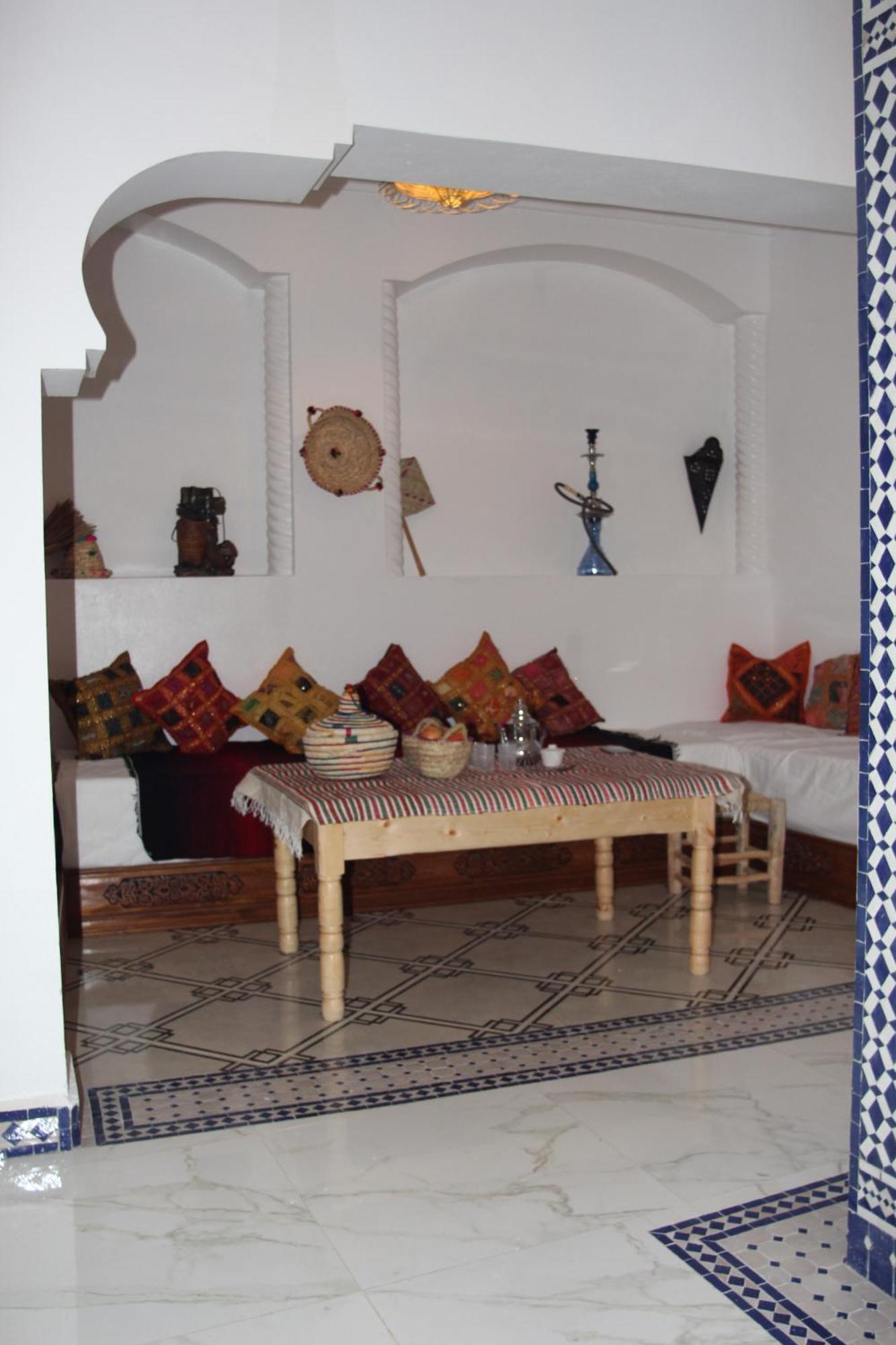 Dar El Hayet Hotel Tanger Buitenkant foto